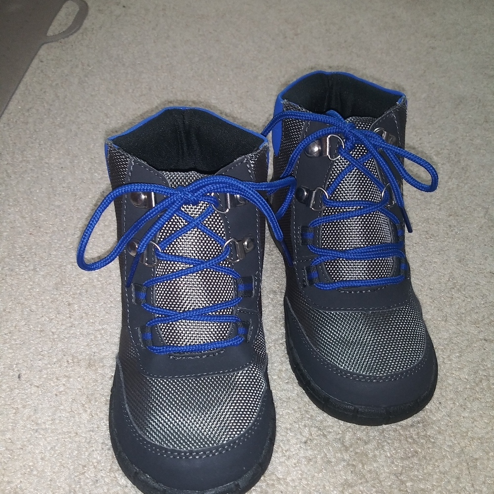 💎NEW! Gymboree Boys Gray Hiking Boots
